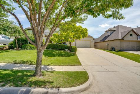 220 Parkview Drive Aledo TX 76008