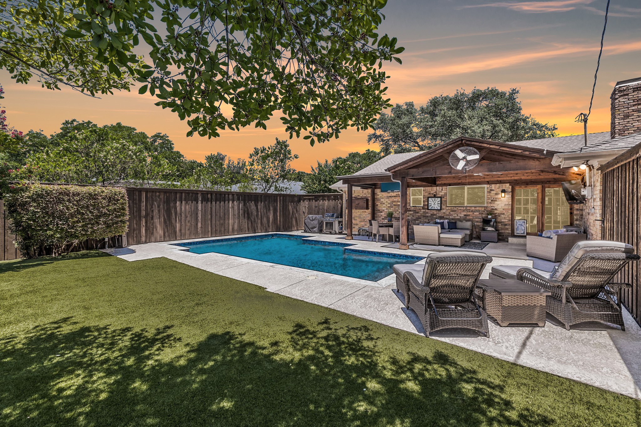11142 Shortmeadow Drive Dallas TX 75218