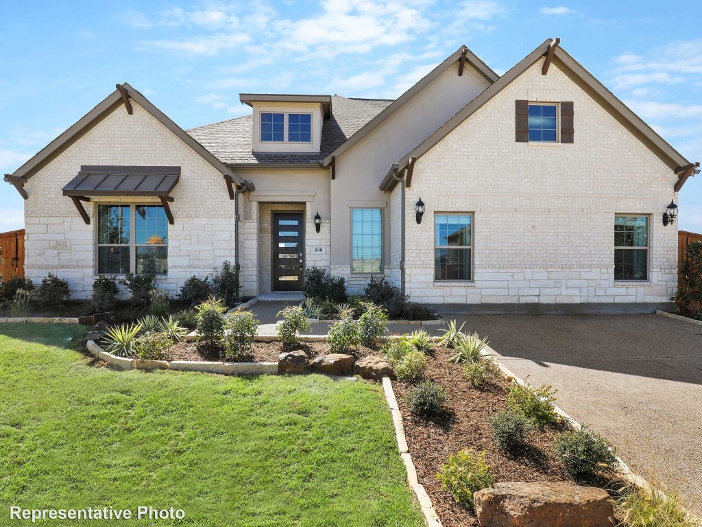 2211 Sam Street Mansfield TX 76063