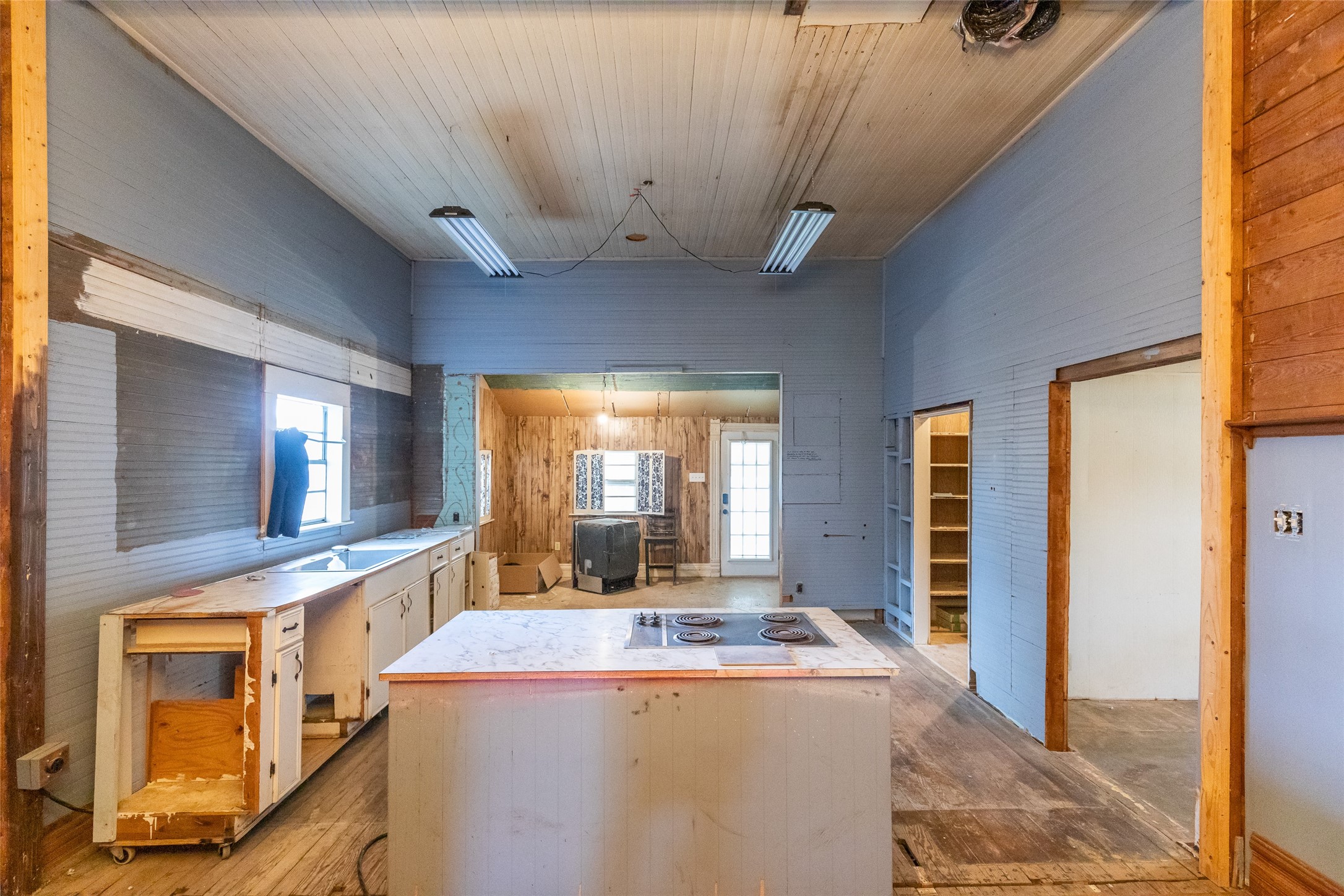 601 W 3rd Street Baird TX 79504