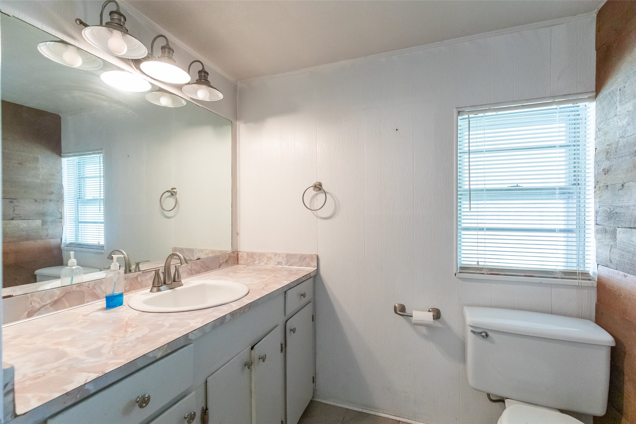 601 W 3rd Street Baird TX 79504
