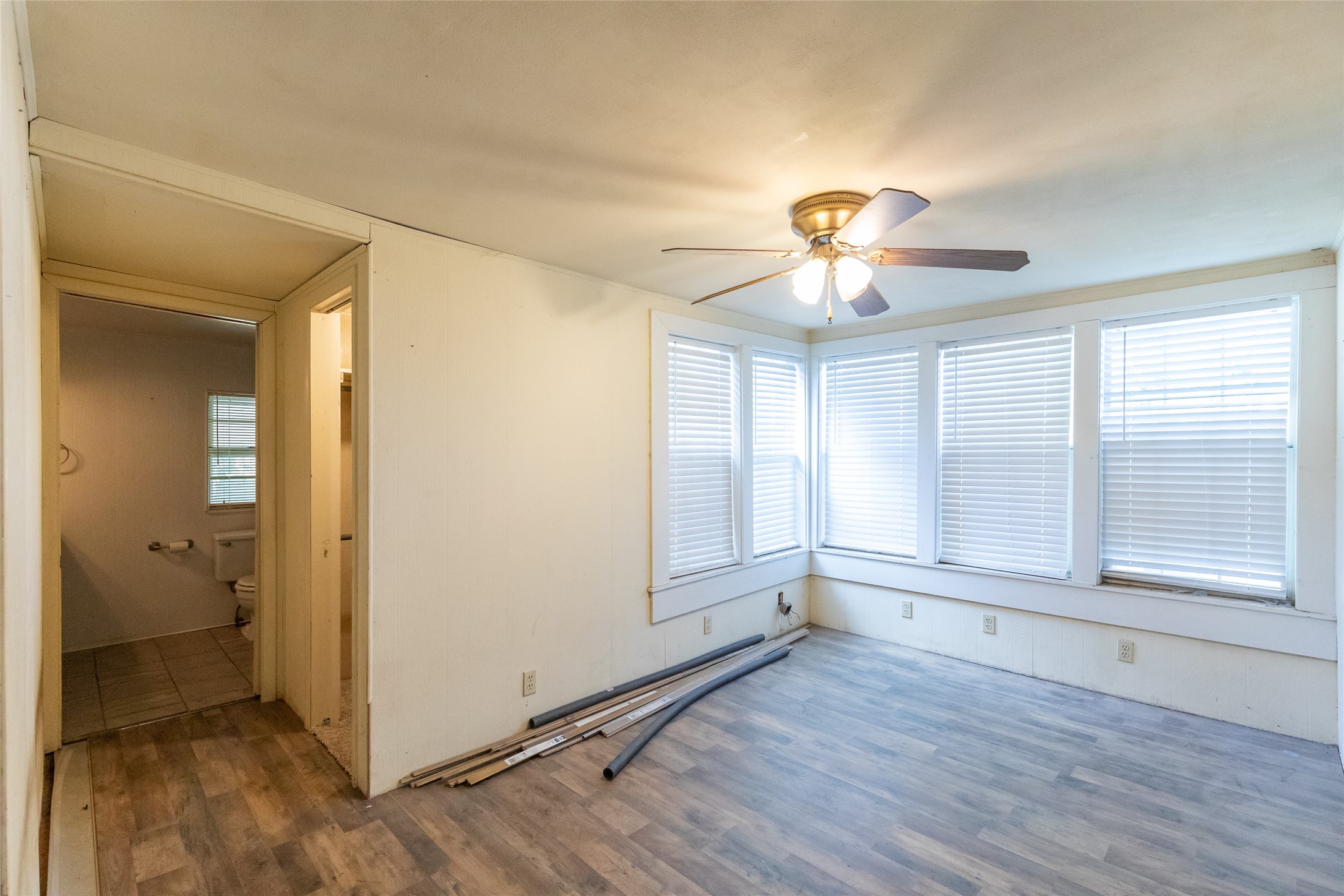601 W 3rd Street Baird TX 79504