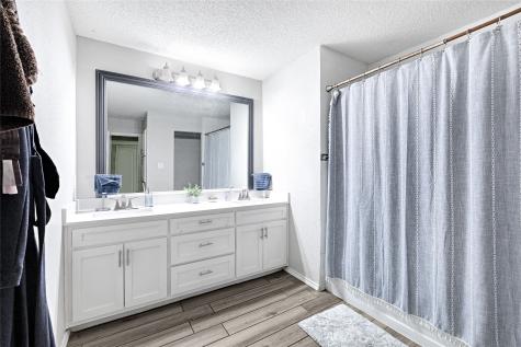 4808 Butterfield Road Arlington TX 76017