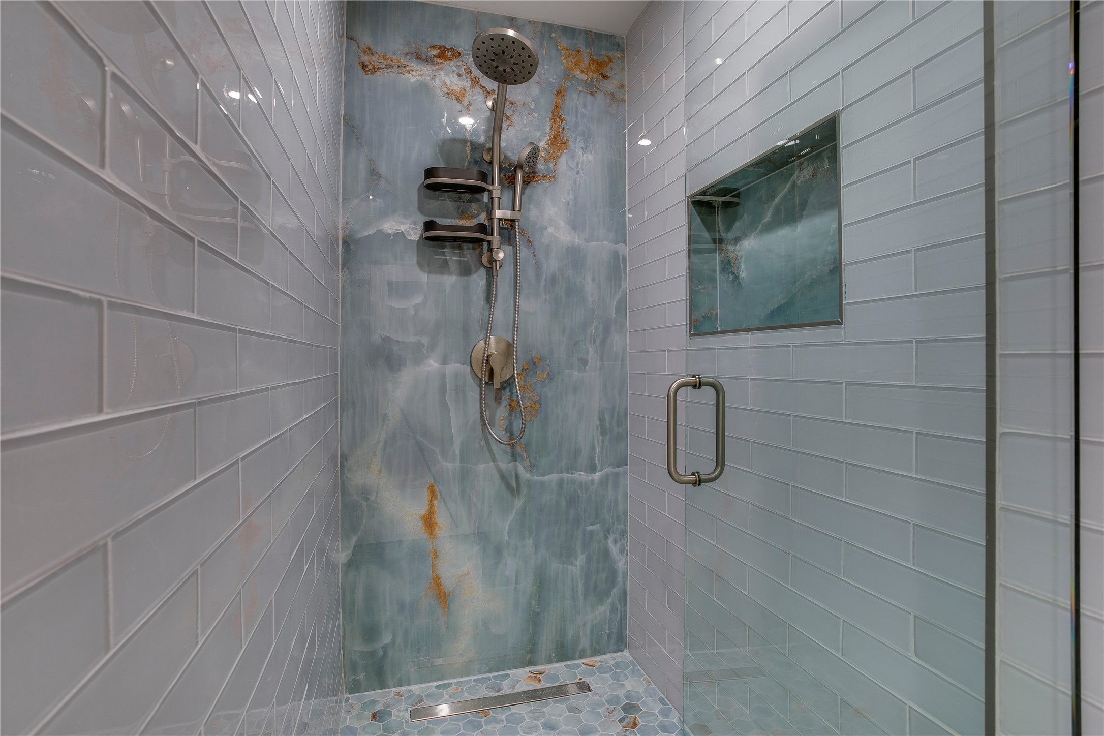10819 Lochspring Drive Dallas TX 75218