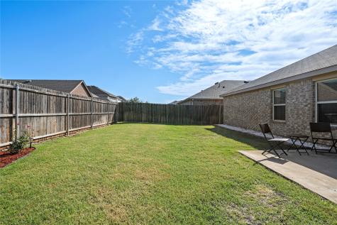 2300 Torch Lake Drive Forney TX 75126