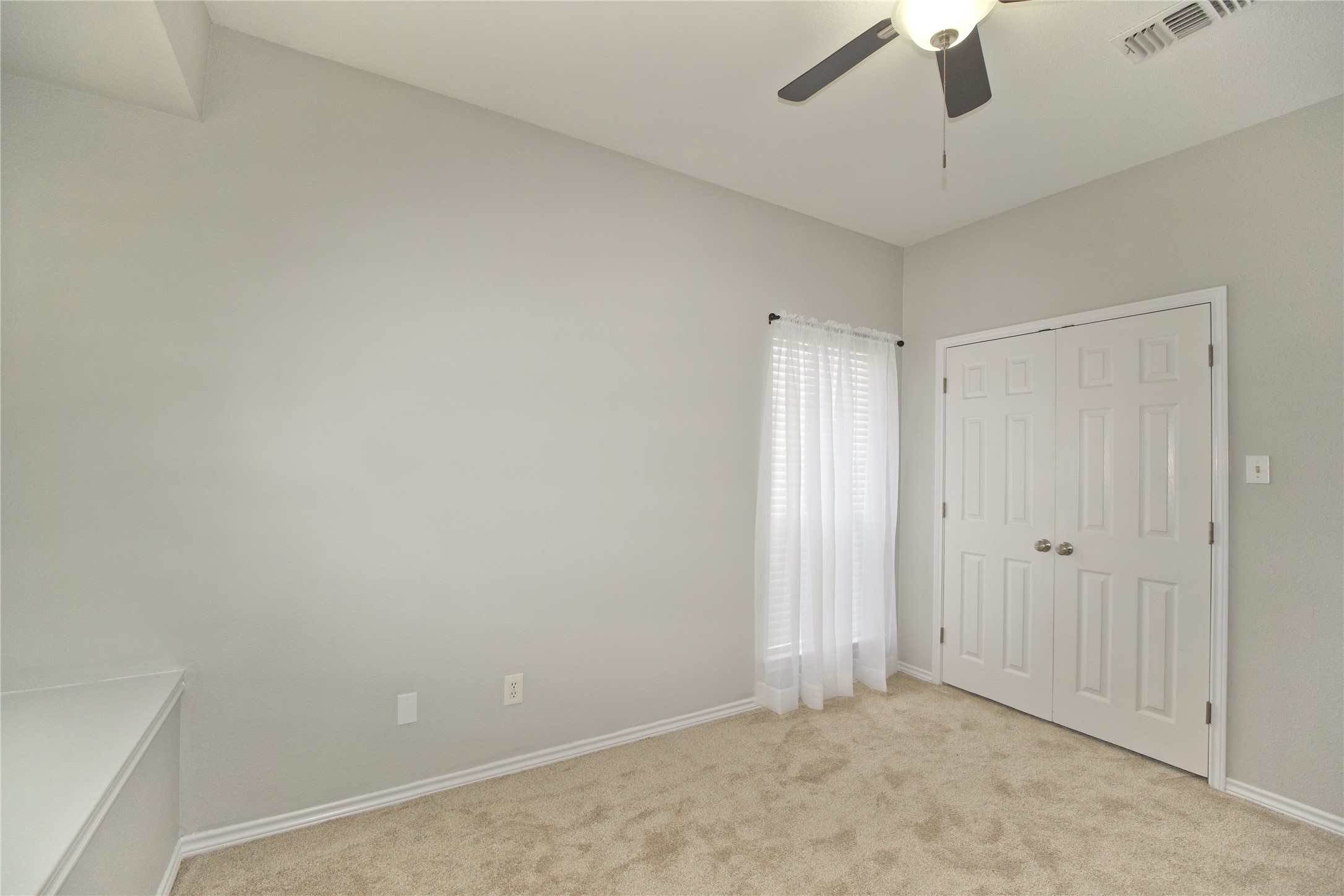 732 N Elm Street Muenster TX 76252