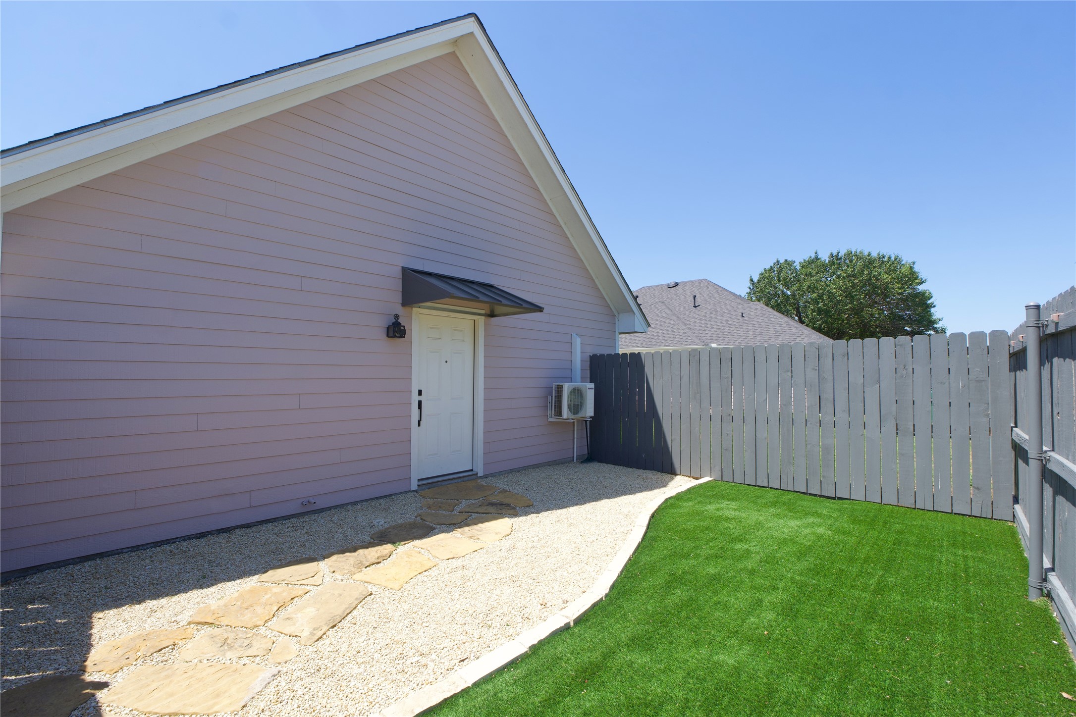 732 N Elm Street Muenster TX 76252