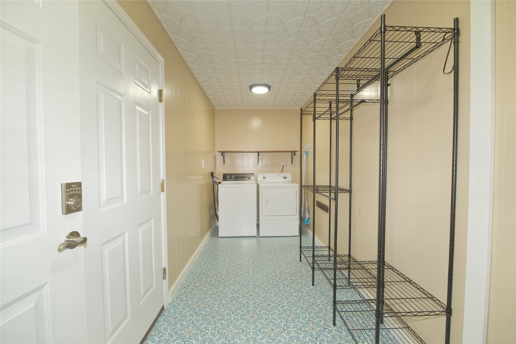 732 N Elm Street Muenster TX 76252