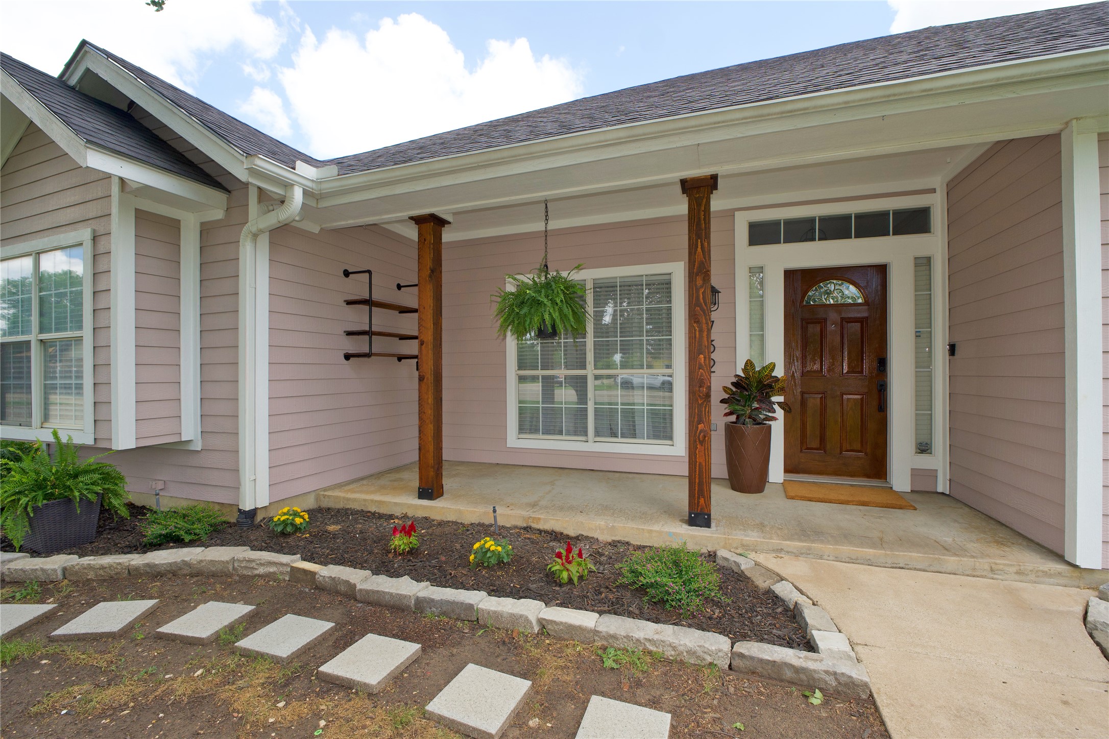 732 N Elm Street Muenster TX 76252