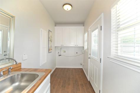 732 N Elm Street Muenster TX 76252