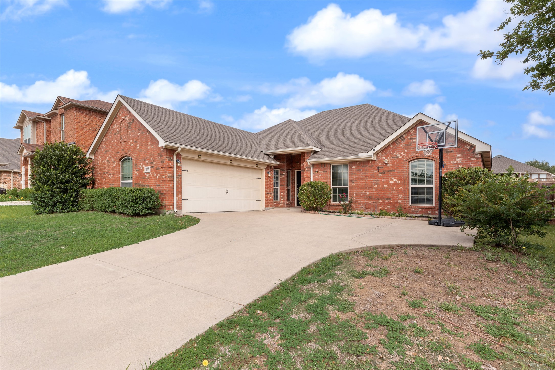 1517 White Willow Lane Arlington TX 76002