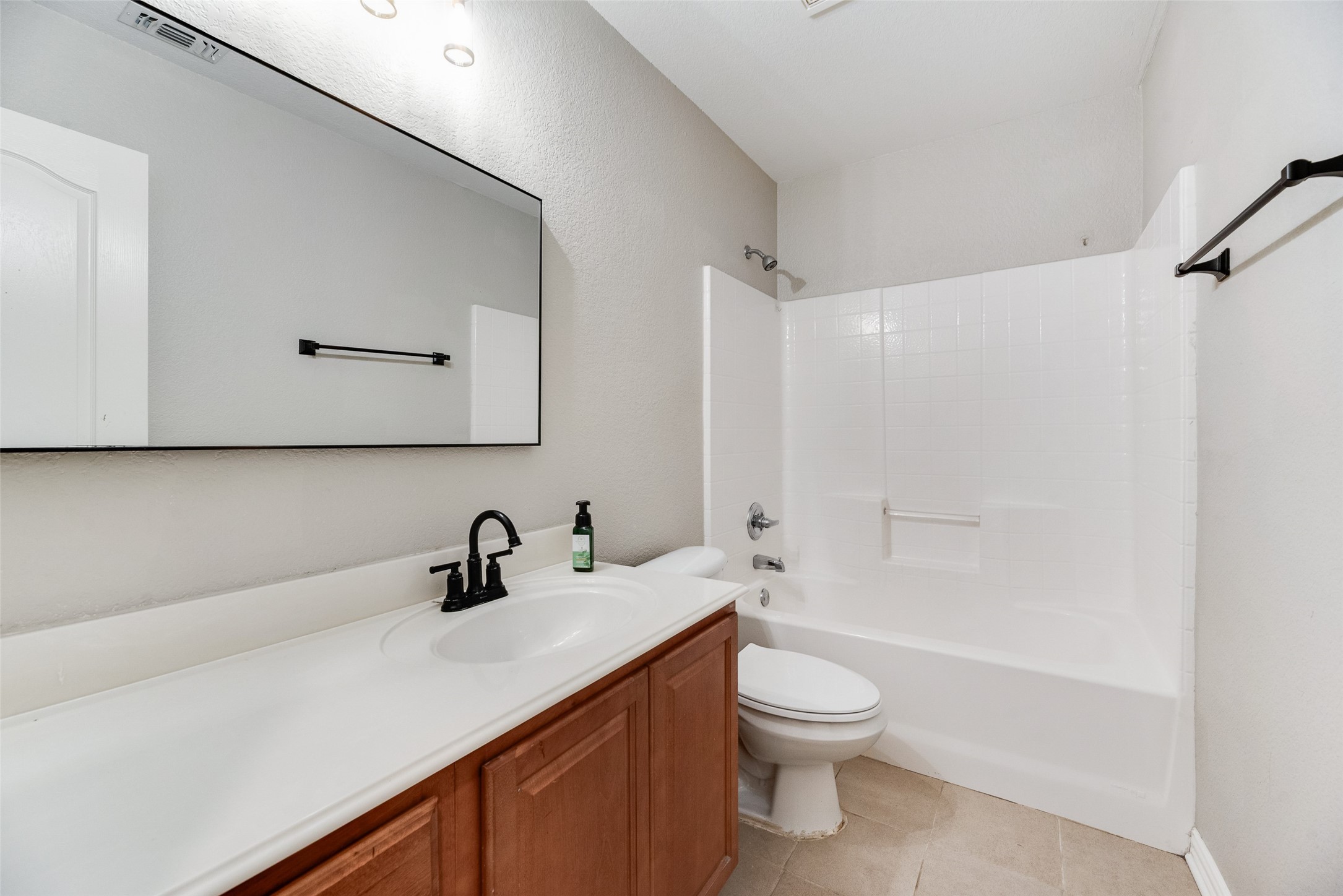 1517 White Willow Lane Arlington TX 76002