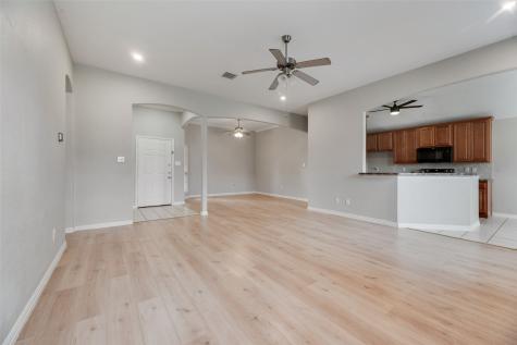 1517 White Willow Lane Arlington TX 76002