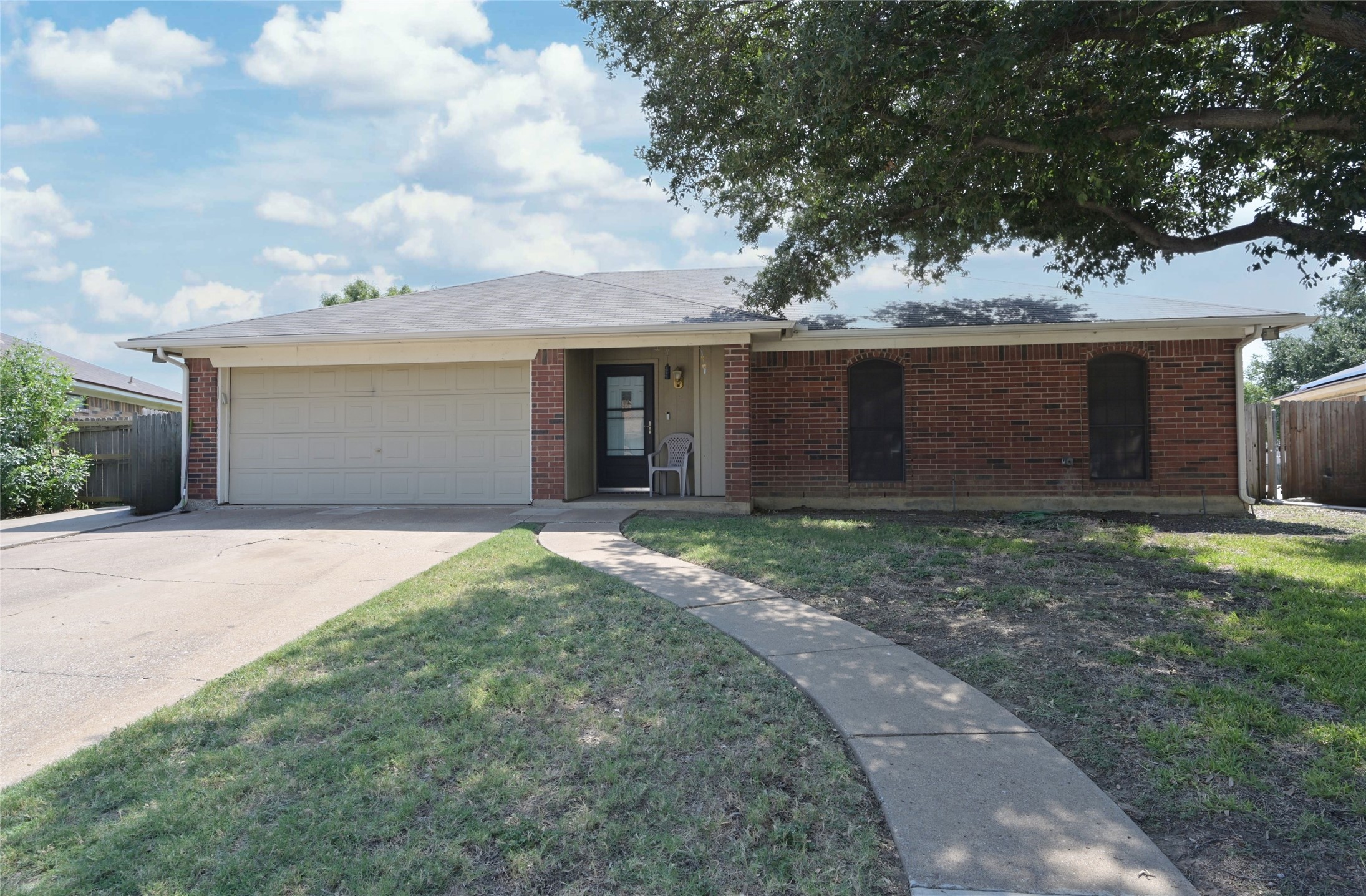 6313 Hunters Glen Drive Watauga TX 76148