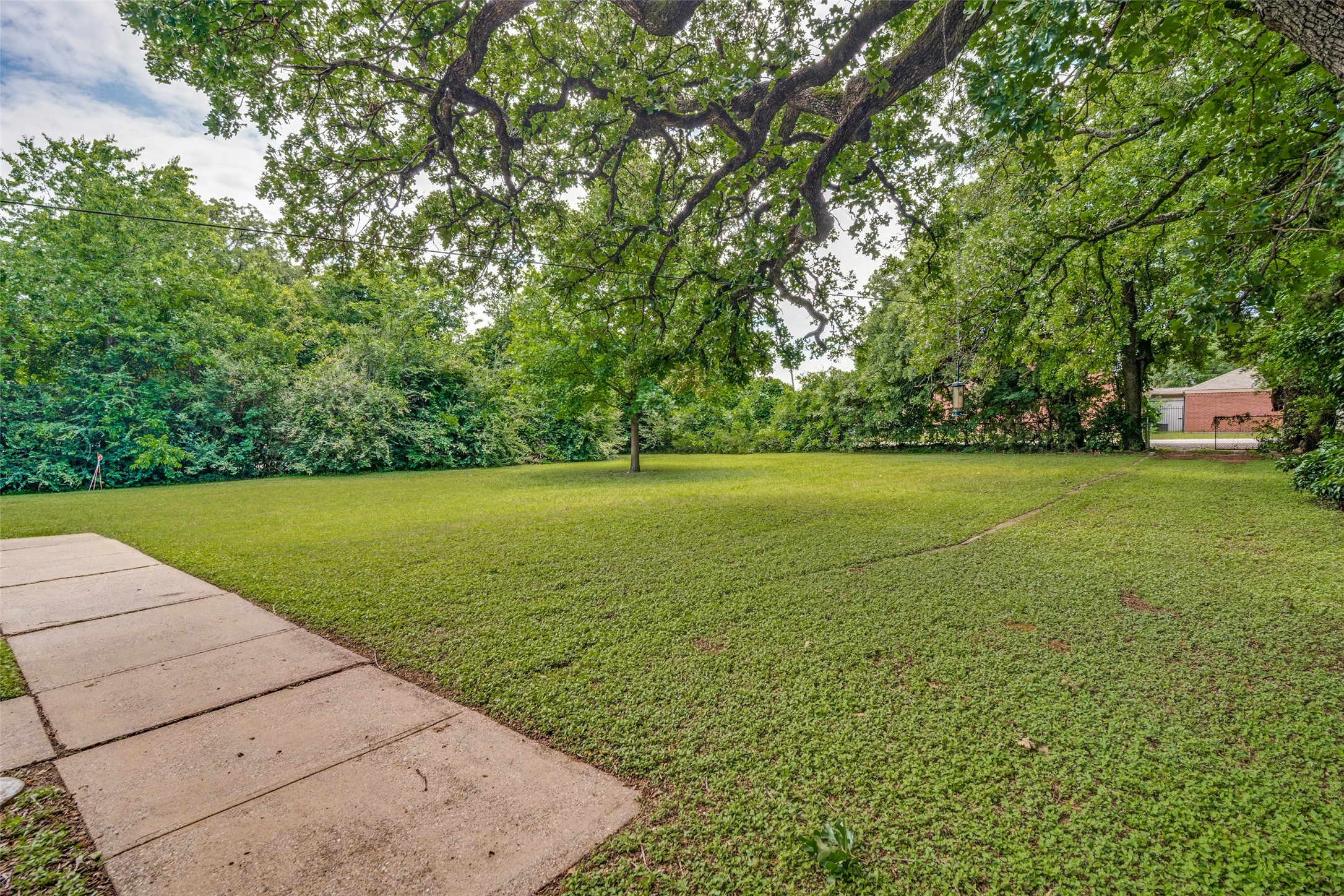1026 S Sam Houston Road Mesquite TX 75149