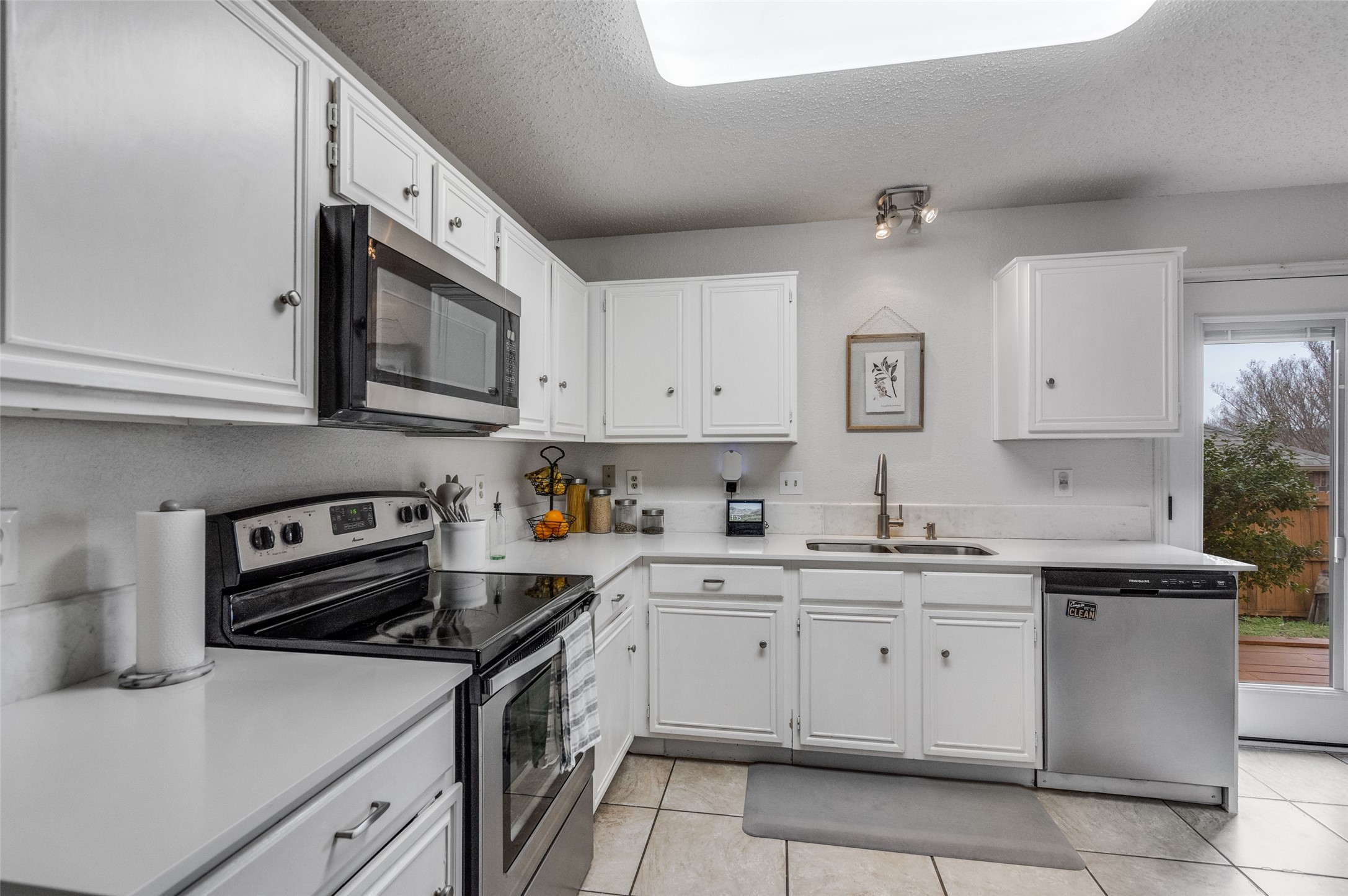 606 Bandera Street Mckinney TX 75072