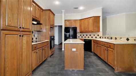 2909 Wilsonwood Way S Sherman TX 75092