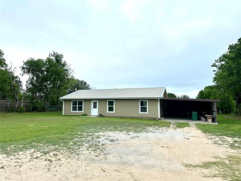 1707 Peach Street Goldthwaite TX 76844