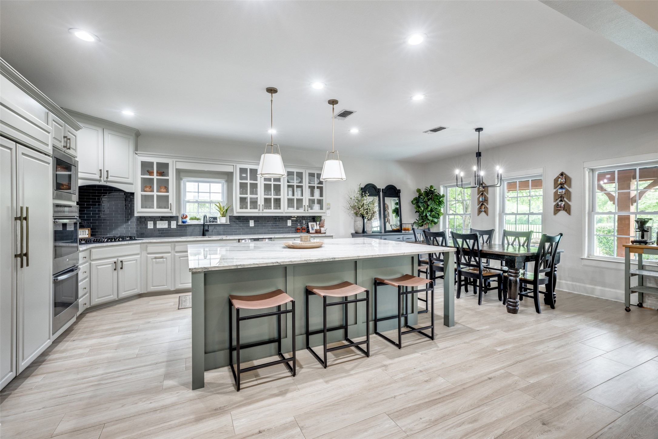 2706 Brookside Lane Mckinney TX 75072
