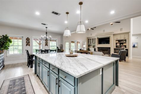 2706 Brookside Lane Mckinney TX 75072