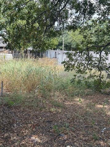 422 E Harris Street Dublin TX 76446
