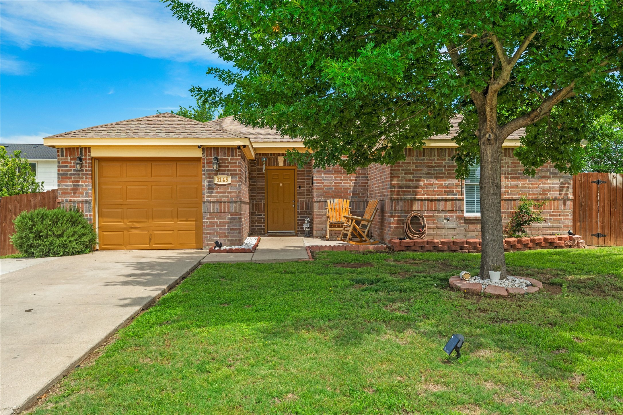 3145 Ronay Drive Forest Hill TX 76140