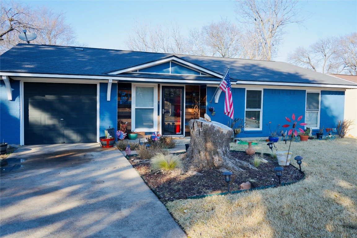 319 Linkview Drive Duncanville TX 75137