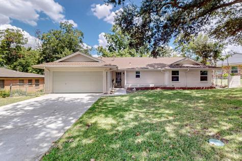 704 Turner Boulevard Grand Prairie TX 75050