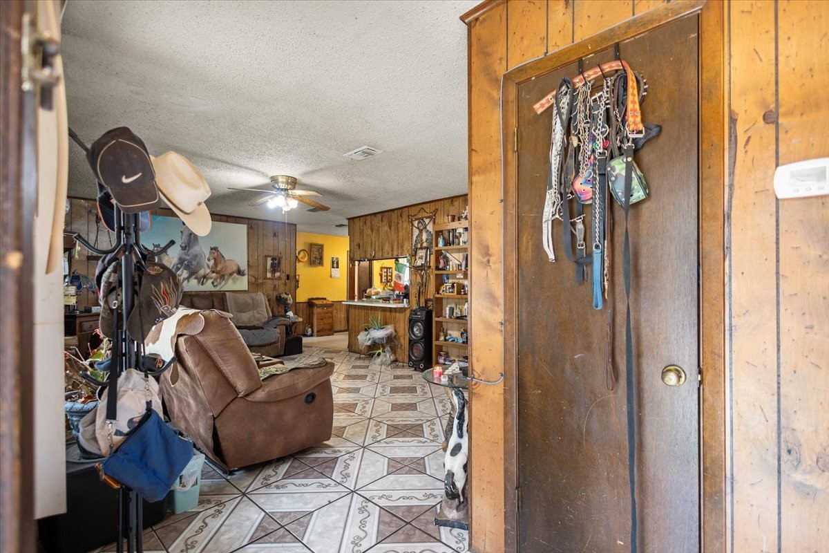2605 Vz County Road 4923 Ben Wheeler TX 75754