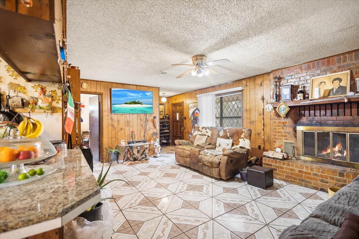 2605 Vz County Road 4923 Ben Wheeler TX 75754
