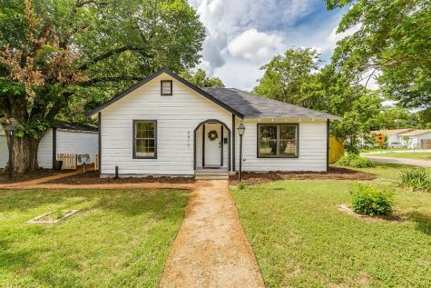 5415 Dartmouth Avenue River Oaks TX 76114