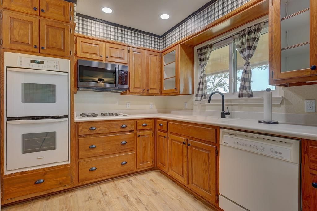 190 County Road 3198 Valley Mills TX 76689