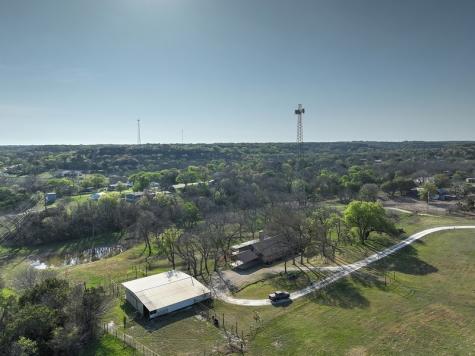 190 County Road 3198 Valley Mills TX 76689