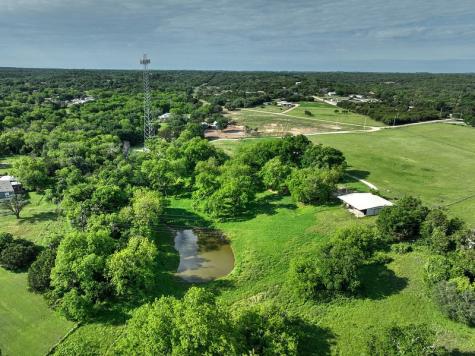 190 County Road 3198 Valley Mills TX 76689