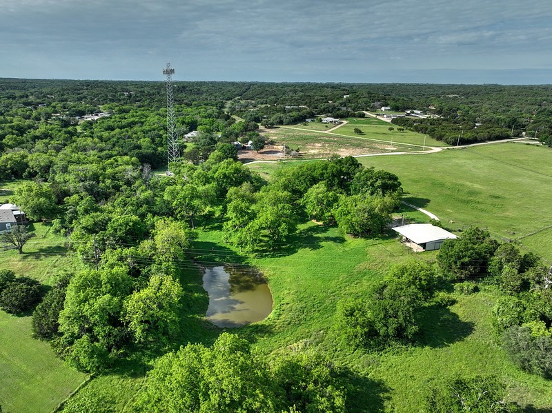 190 County Road 3198 Valley Mills TX 76689