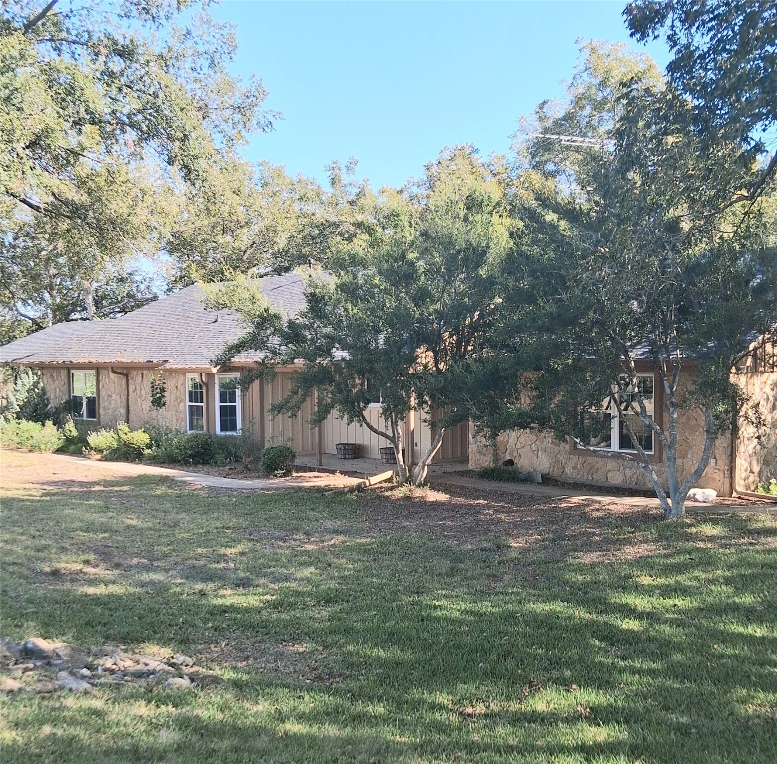 190 County Road 3198 Valley Mills TX 76689