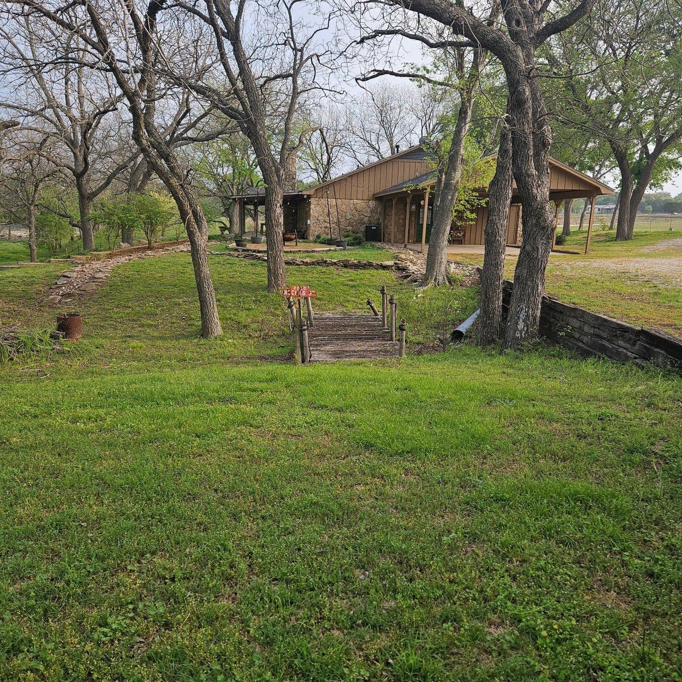 190 County Road 3198 Valley Mills TX 76689