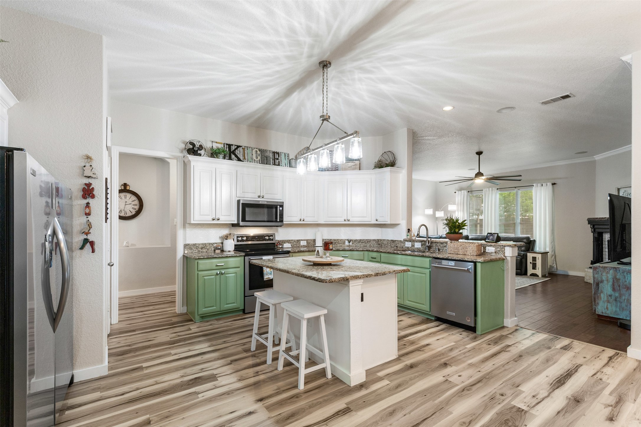 4404 Cluster Oak Court Granbury TX 76049