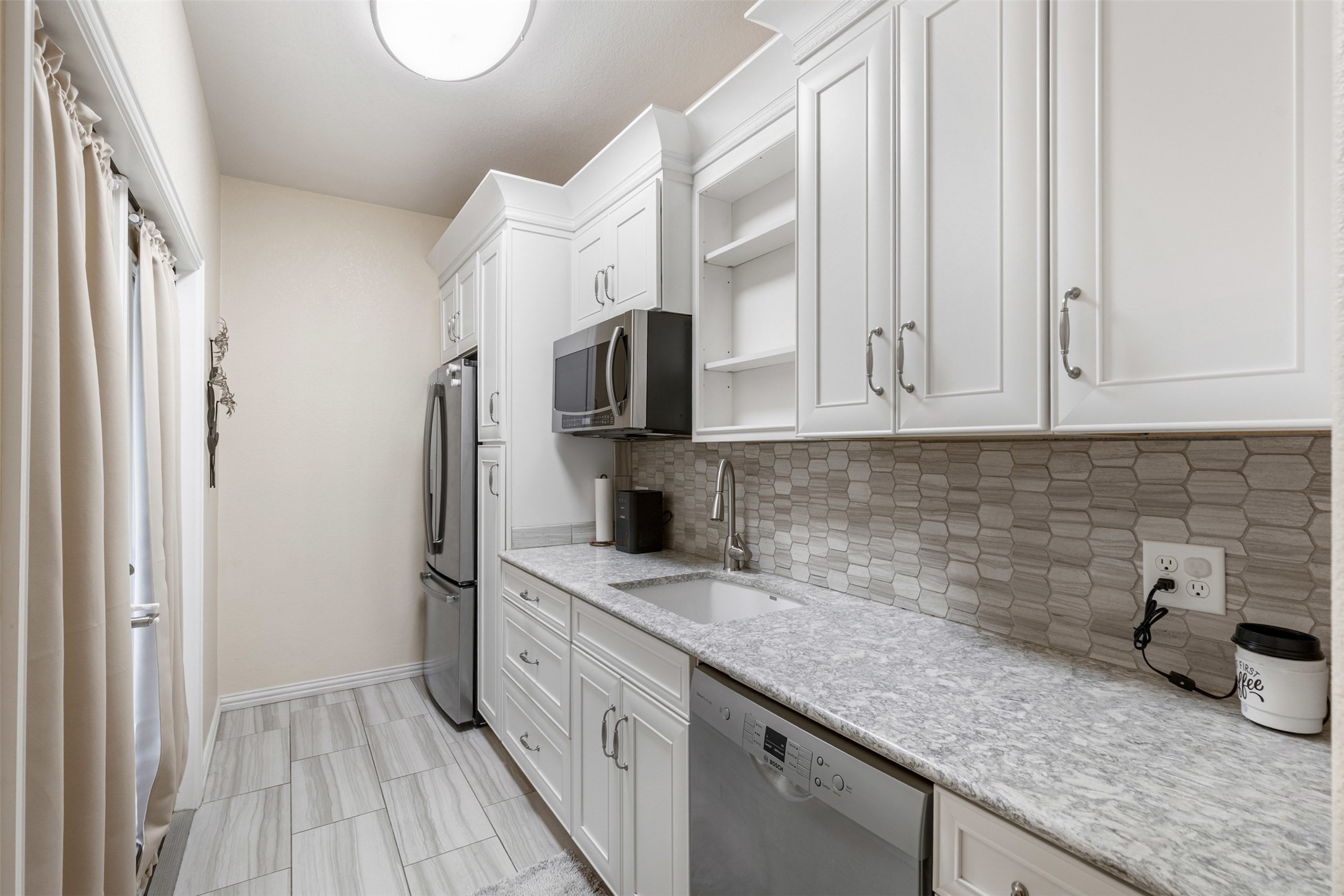 4404 Cluster Oak Court Granbury TX 76049