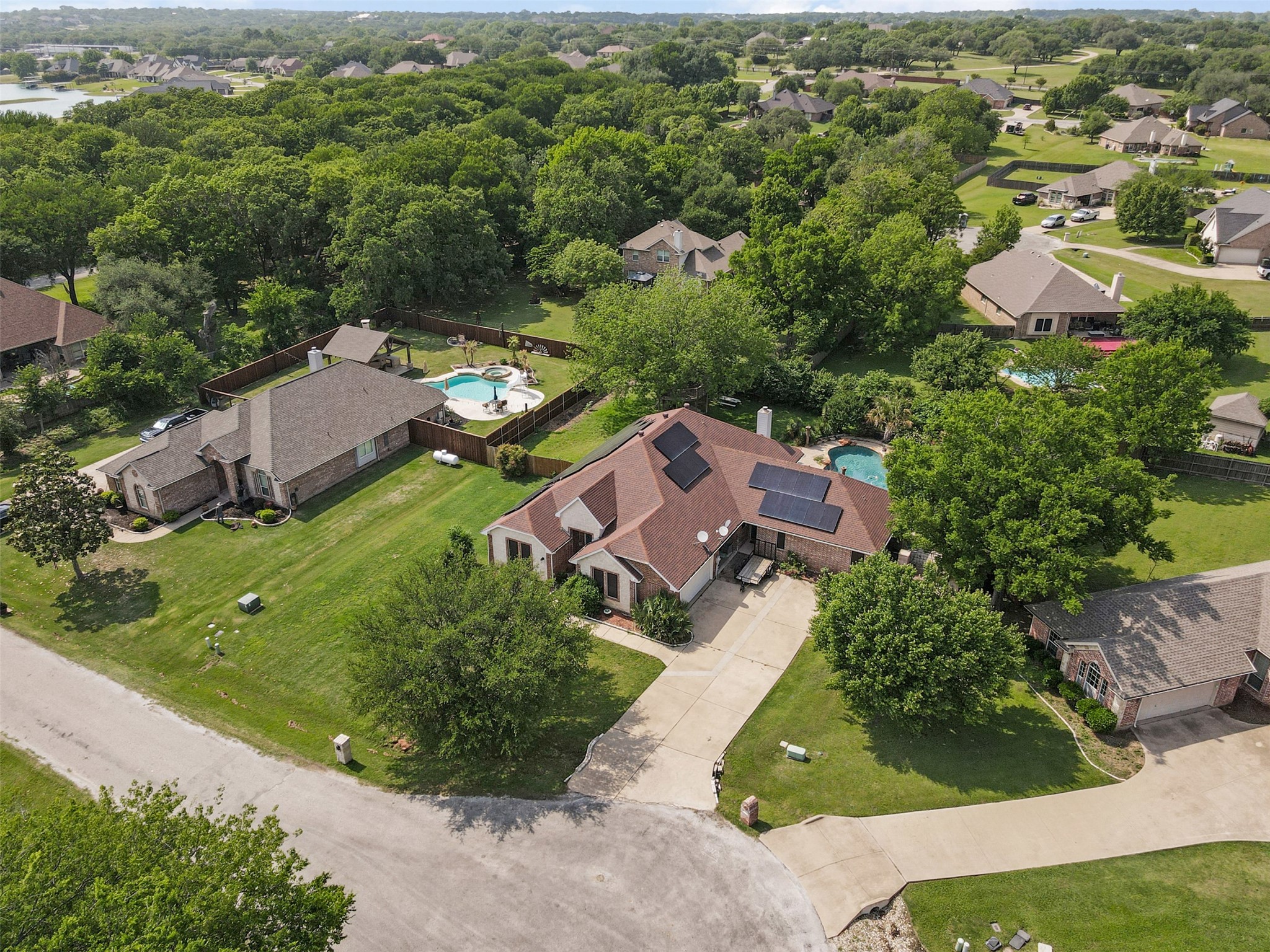 4404 Cluster Oak Court Granbury TX 76049