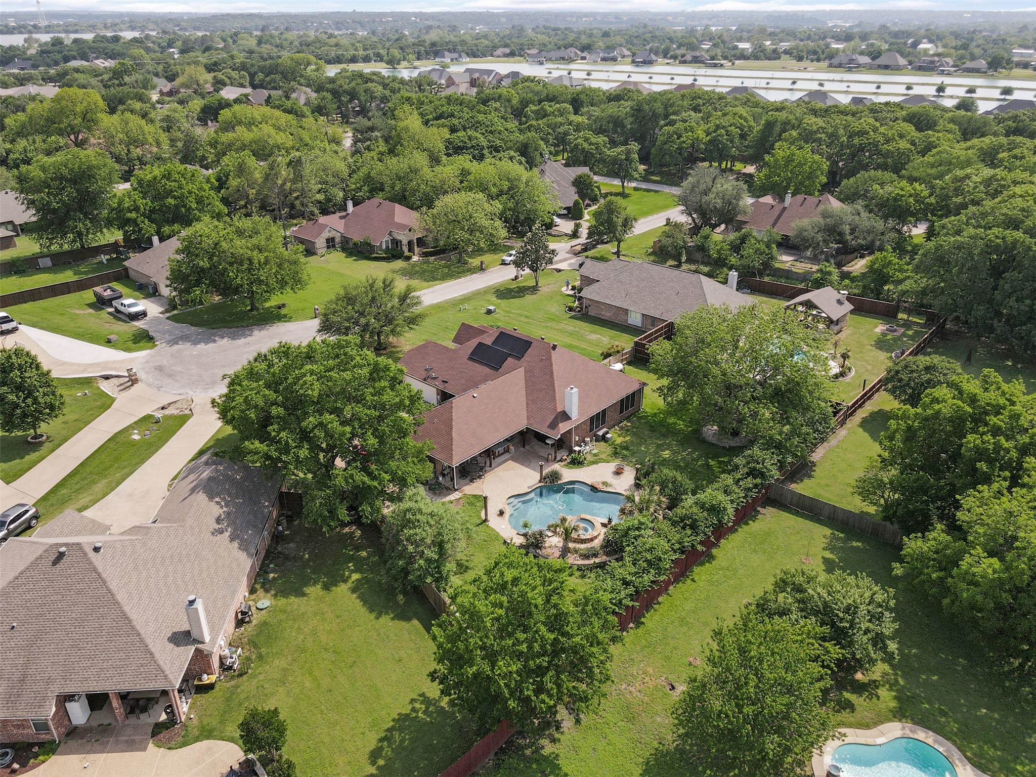 4404 Cluster Oak Court Granbury TX 76049