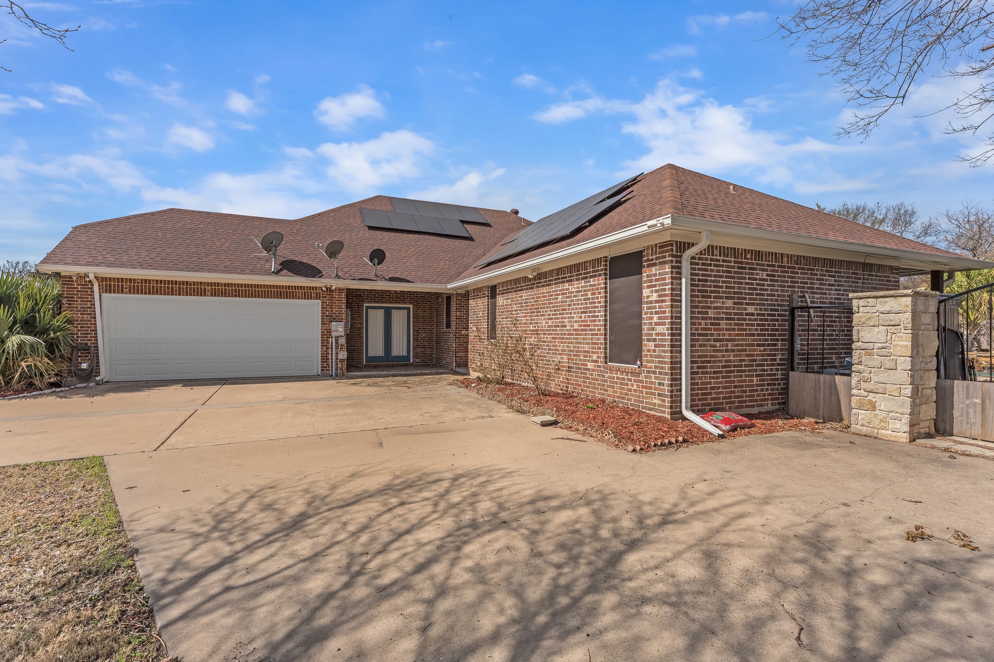 4404 Cluster Oak Court Granbury TX 76049