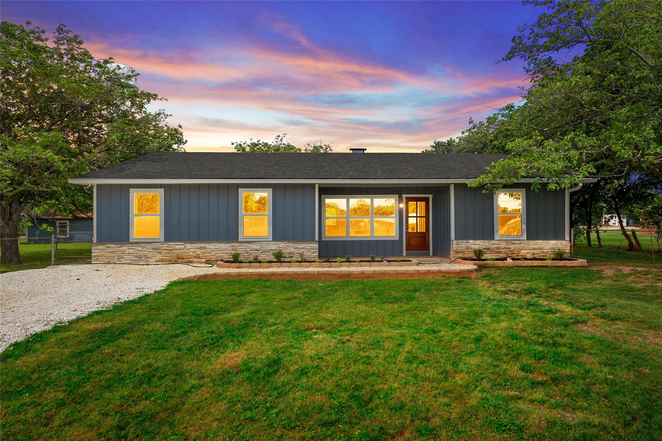 4593 E Old Axtell Road Axtell TX 76624