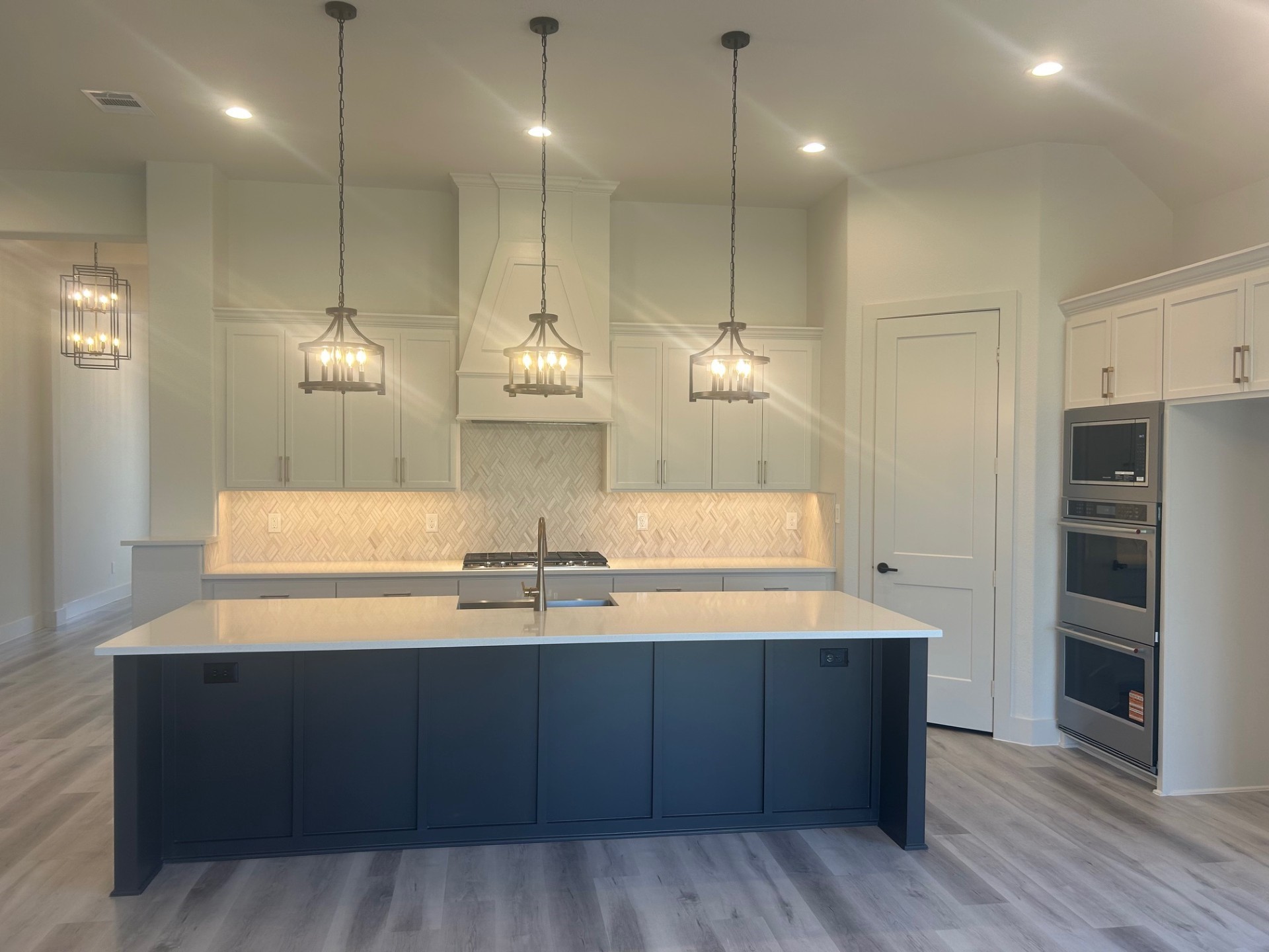 415 E Burks Street Pilot Point TX 76258