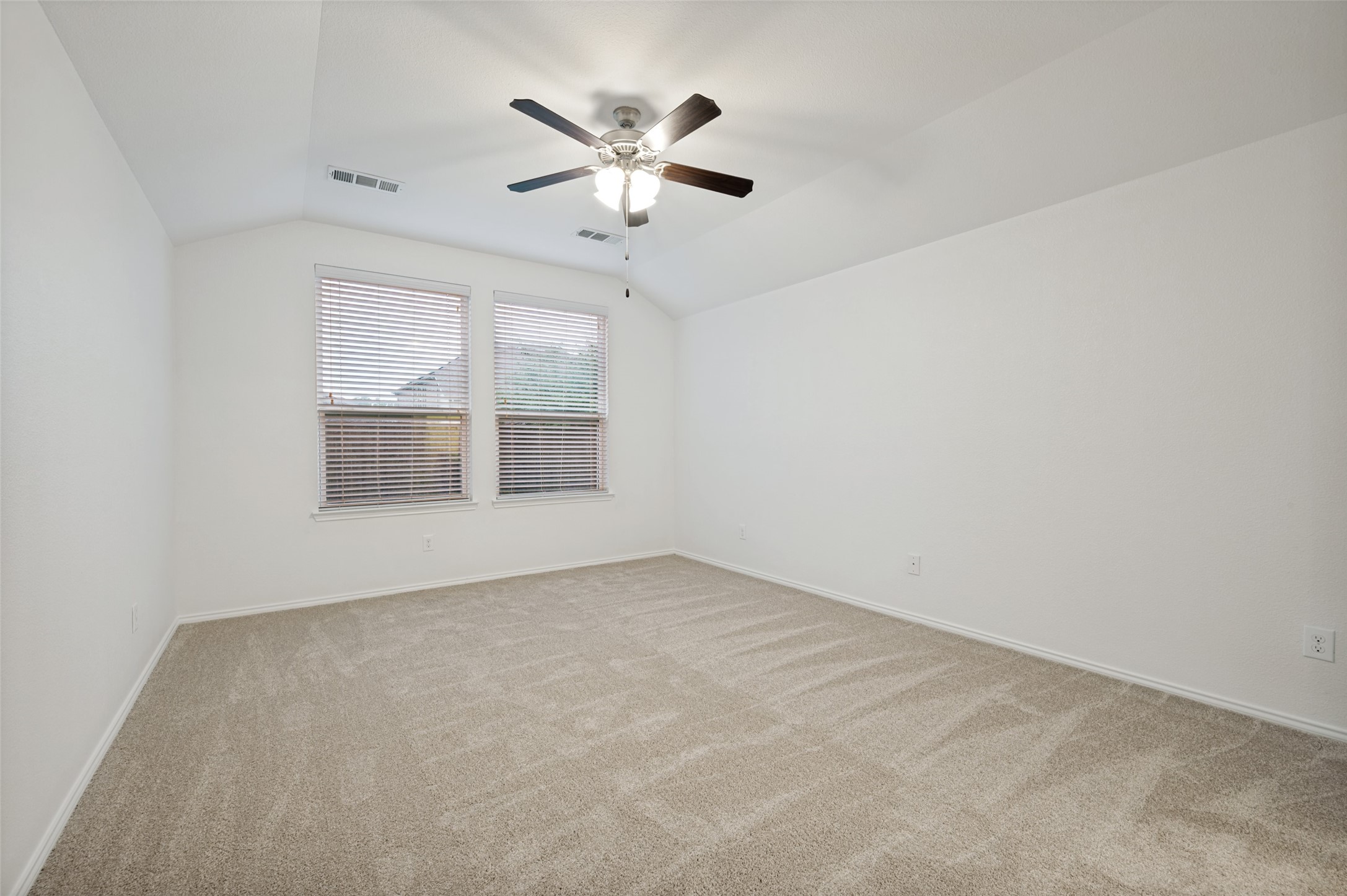 1612 Meadow Trail Lane Aubrey TX 76227