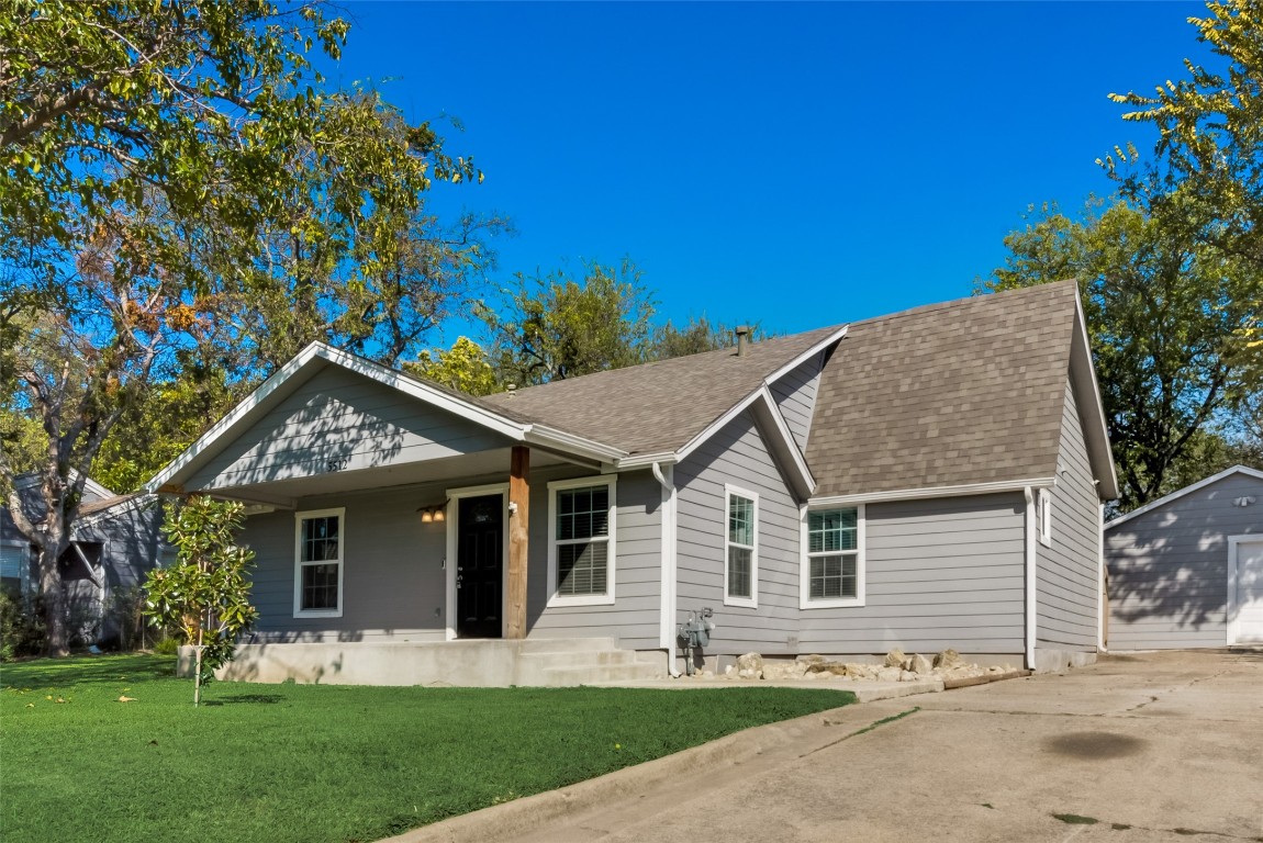 5512 Dartmouth Avenue River Oaks TX 76114