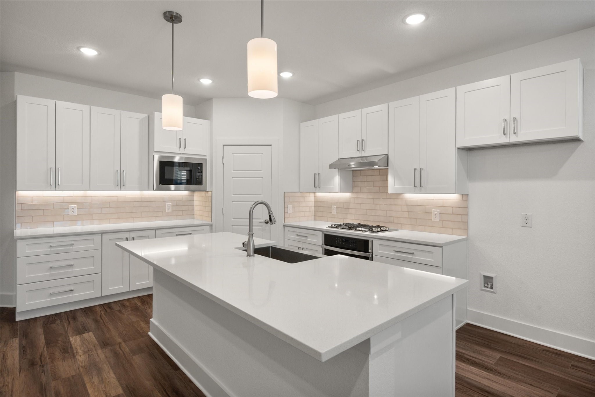 3636 Randall Terrace Grand Prairie TX 76065