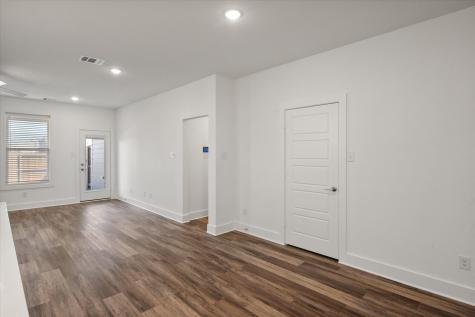 3636 Randall Terrace Grand Prairie TX 76065