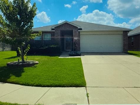 1205 Gayle Street Burleson TX 76028