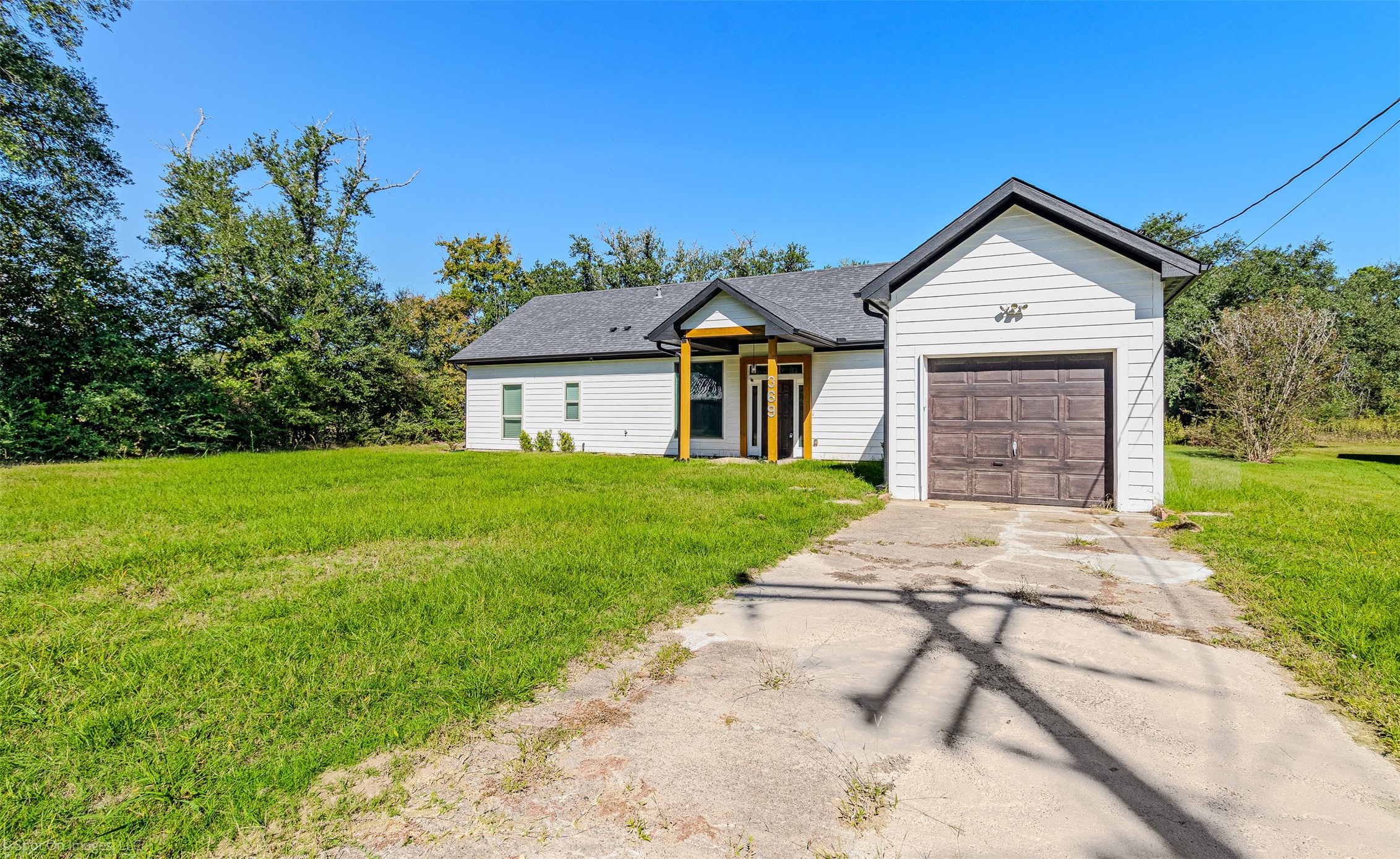 369 Pine Chase Street Van TX 75790